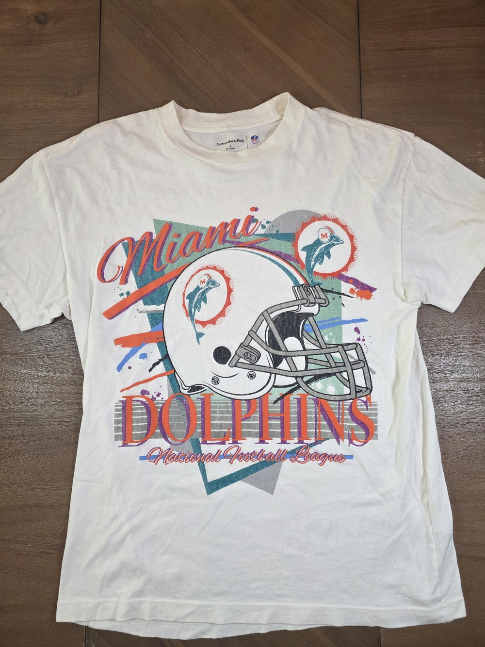 Abercrombie & Fitch White Miami Dolphins Graphic Tee - Men's Large
